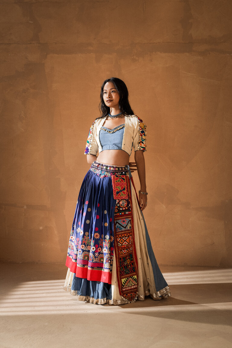 LAVISH LAYERS 1.1 (LEHENGA)